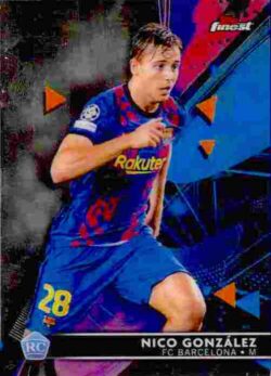 2021-22 Topps Finest UCL #094 Nico Gonzalez