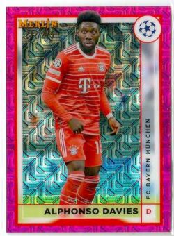 2022-23 Merlin Chrome UEFA Club Competitions #055 Pink Mojo Alphonso Davies SN275