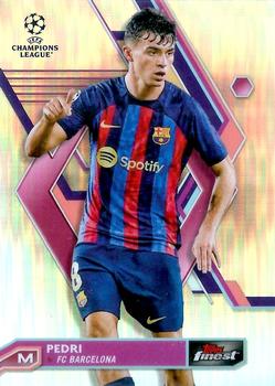 2022-23 Topps Finest UEFA Club Competitions #008 Refractor Pedri